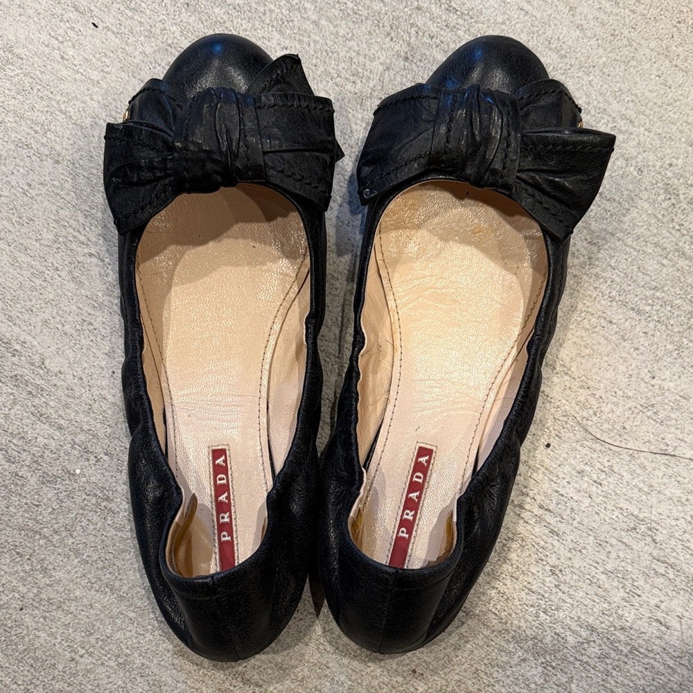 Prada Black Leather Bow-Accent Ballet Flats